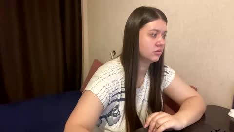 Snapshot of aletta_oushen chatting on December 2024 10:06:02 AM Aletta Oushen online show from December 2024 10:06:02 AM