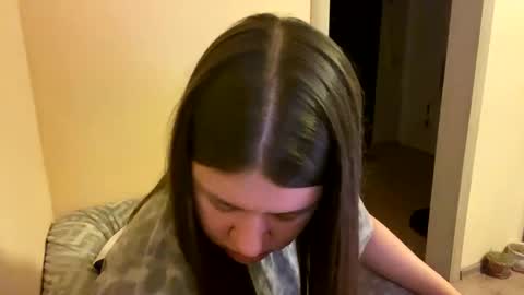Snapshot of aletta_oushen chatting on January 2025 04:08:01 PM Aletta Oushen online show from January 2025 04:08:01 PM
