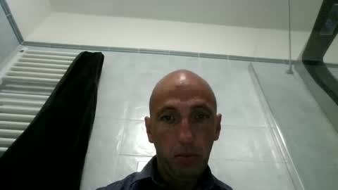 alex120475 online show from April 2026 07:28:01 AM