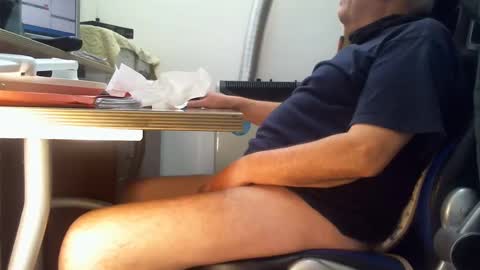 Snapshot of alex47100 chatting on December 2024 09:11:02 AM alex47100 online show from December 2024 09:11:02 AM