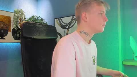 Snapshot of alex__sweet chatting on November 2025 06:52:01 AM your Alex online show from November 2025 06:52:01 AM