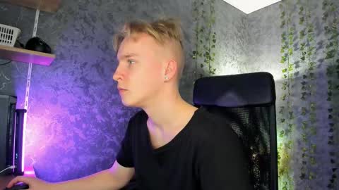 Snapshot of alex__sweet chatting on December 2025 05:58:02 AM your Alex online show from December 2025 05:58:02 AM