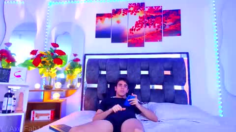 sneider online show from September 2025 07:51:02 PM