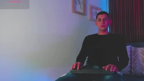 alex online show from April 2026 11:47:02 AM