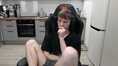 Alex online show from February 2025 10:43:02 PM