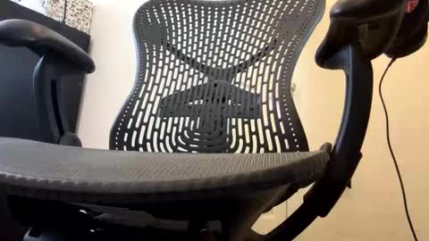 Snapshot of alex_hot1996 chatting on January 2025 03:40:01 PM alex_hot1996 online show from January 2025 03:40:01 PM