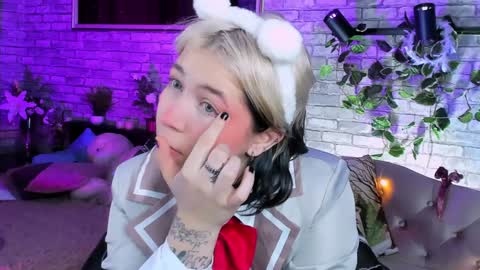 Snapshot of alex_howell chatting on January 2025 08:42:01 PM alex_howell online show from January 2025 08:42:01 PM