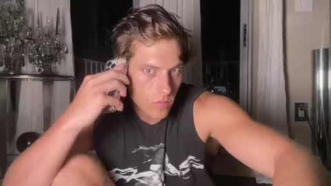 Snapshot of alex_islive chatting on July 2026 03:56:02 AM Alex Stone online show from July 2026 03:56:02 AM