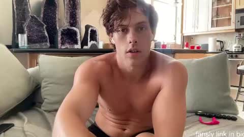 Snapshot of alex_islive chatting on July 2026 08:11:01 PM Alex Stone online show from July 2026 08:11:01 PM