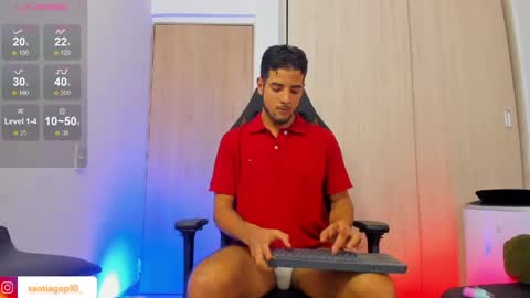 Snapshot of alex_lord_ chatting on April 2026 03:44:02 AM i am Alex online show from April 2026 03:44:02 AM