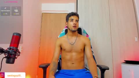 Snapshot of alex_lord_ chatting on April 2026 01:22:02 AM i am Alex online show from April 2026 01:22:02 AM