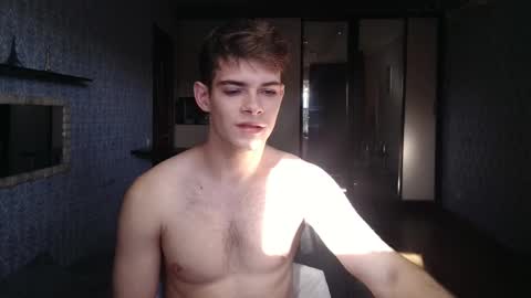 Snapshot of alex_man_01 chatting on September 2025 01:38:01 PM Alex online show from September 2025 01:38:01 PM