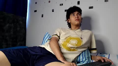 alex_mark_ online show from May 2026 05:18:02 PM