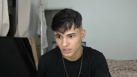 alex_mojica online show from September 2025 05:07:01 AM
