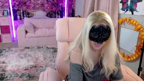 Alex online show from May 2026 01:45:01 AM