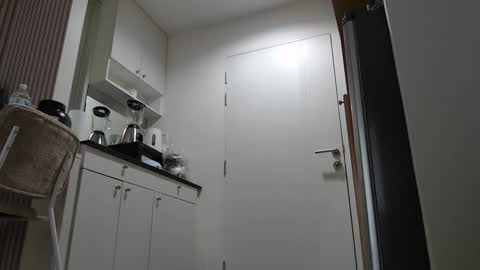 Nicha online show from October 2025 02:59:01 AM