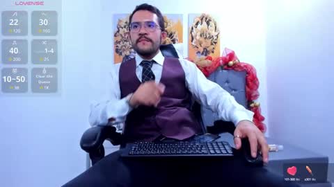 Snapshot of alex_oconner69 chatting on December 2024 12:35:02 AM ALEX online show from December 2024 12:35:02 AM