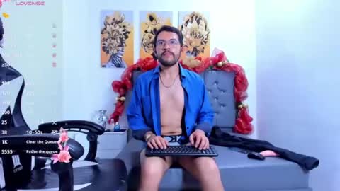 Snapshot of alex_oconner69 chatting on December 2024 01:32:02 AM ALEX online show from December 2024 01:32:02 AM