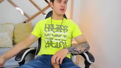 Alex  online show from April 2026 07:50:02 PM