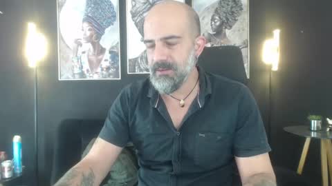 Alex Saints online show from April 2026 01:36:01 PM