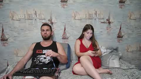 Snapshot of alex_sarah_sex chatting on September 2025 08:20:02 PM Alex and Sarah online show from September 2025 08:20:02 PM
