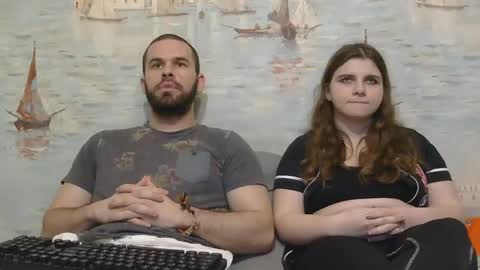 Alex and Sarah online show from April 2026 08:45:02 PM
