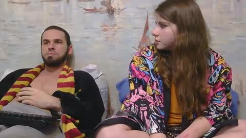 Alex and Sarah online show from May 2026 09:41:02 PM