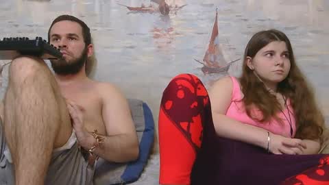 Alex and Sarah online show from May 2026 02:07:02 AM