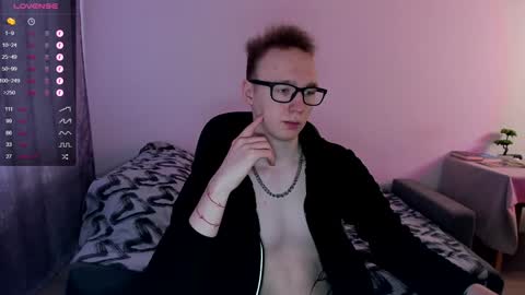 alex_silent online show from January 2025 10:48:01 AM