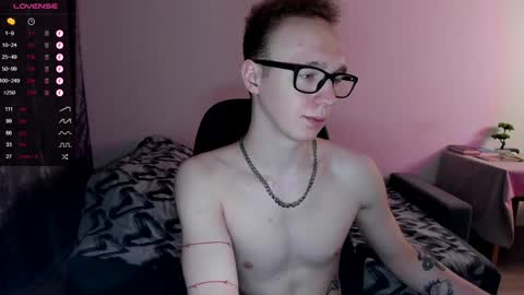 alex_silent online show from January 2025 02:32:01 PM