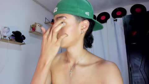 Alex online show from November 2025 12:49:02 PM