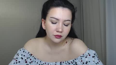 Snapshot of alexa_cruze chatting on November 2025 05:44:02 PM Alexa online show from November 2025 05:44:02 PM