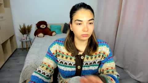 Alexa online show from October 2025 06:33:01 AM