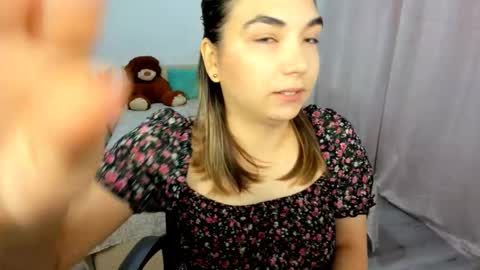 Alexa online show from October 2025 05:49:01 AM