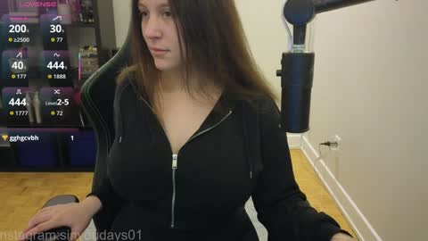 dont be afraid to click social media link its  working  just click on that  online show from November 2025 10:36:02 PM