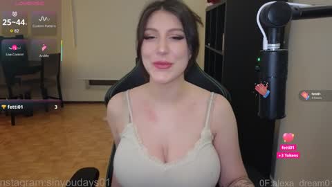 dont be afraid to click social media link its  working  just click on that  online show from January 2026 02:37:01 AM