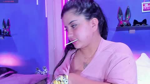 Snapshot of alexa_espinoza chatting on December 2024 06:13:01 PM Alexa online show from December 2024 06:13:01 PM