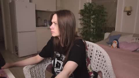 Snapshot of alexa_feels chatting on October 2025 03:32:01 PM Little Duck homie online show from October 2025 03:32:01 PM