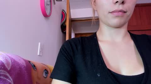 alexa latina online show from February 2026 05:22:02 PM