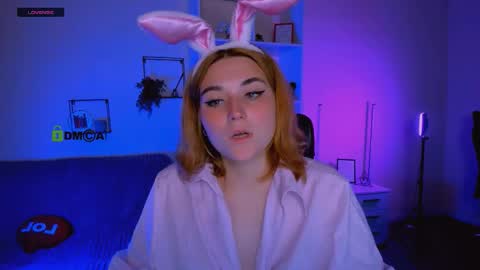 alexa_night_ online show from October 2025 05:38:02 AM