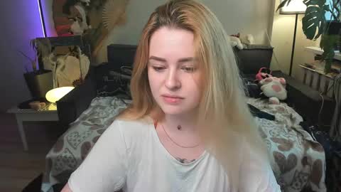 alexa_pirs online show from April 2026 01:21:01 PM