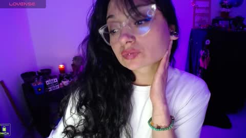 Snapshot of alexa_sweet69x chatting on December 2024 04:26:02 AM Alexa online show from December 2024 04:26:02 AM