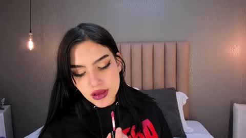 Snapshot of alexa_thaylor_ chatting on January 2025 06:14:01 PM Alexa Thaylor online show from January 2025 06:14:01 PM