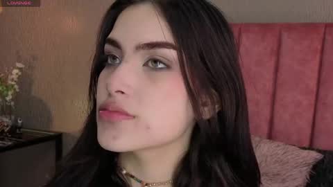 Alexa Thaylor online show from May 2026 02:12:01 PM