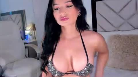 Snapshot of alexa_tobar chatting on April 2026 06:27:01 PM alexa_tobar online show from April 2026 06:27:01 PM