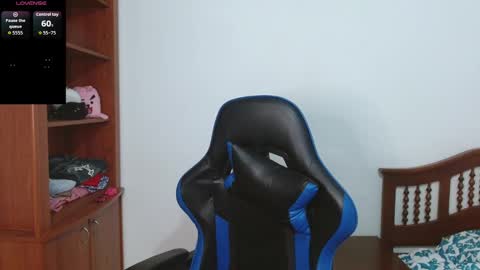 Snapshot of alexaa08 chatting on September 2025 01:13:02 PM Alexandra 3 online show from September 2025 01:13:02 PM