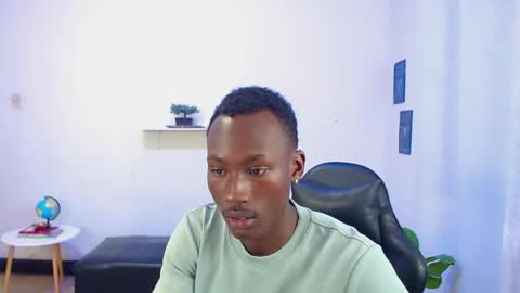 Alexandro online show from April 2026 01:31:02 PM