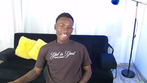 Alexandro online show from May 2026 01:37:01 PM