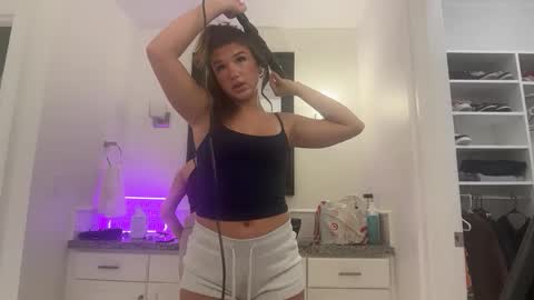 alexajefferies online show from October 2025 06:49:01 PM