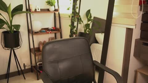 Snapshot of alexajhonsonof chatting on February 2025 07:25:01 PM alexajhonsonof online show from February 2025 07:25:01 PM